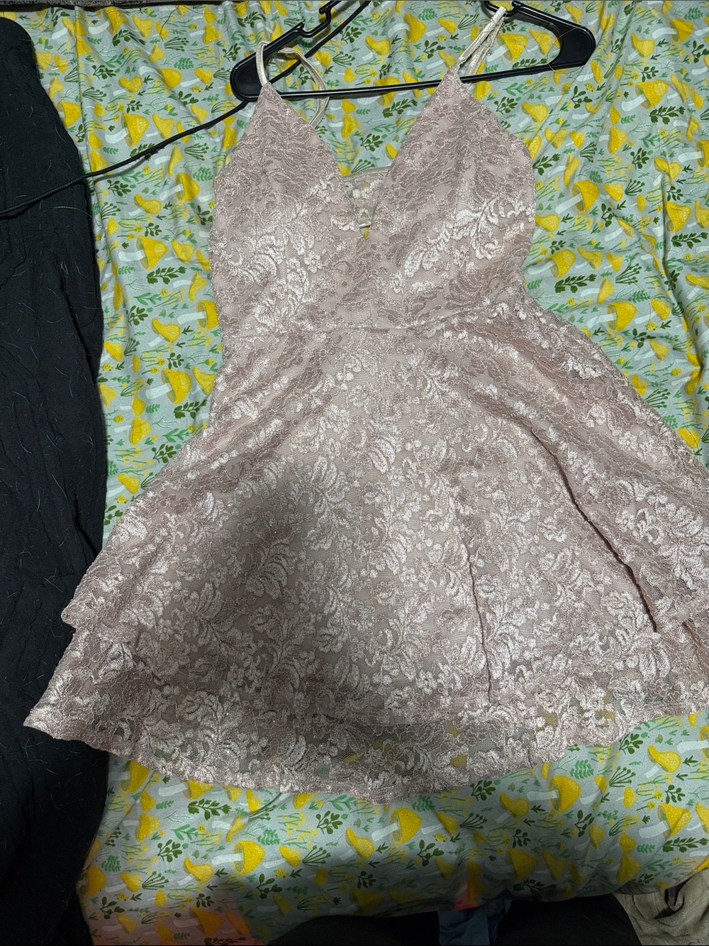 Emerald Sundae Dusty Rose Lace Mini Dress